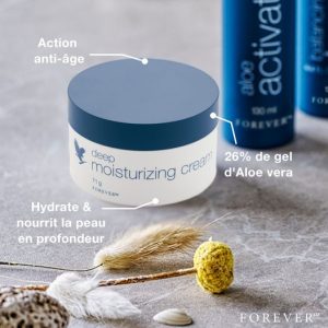 Crème hydratante visage riche à l’aloe vera pour nourrir et hydrater la peau en profondeur